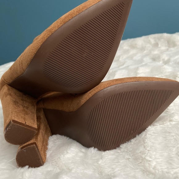 Over the knee boots - Picture 4 of 6